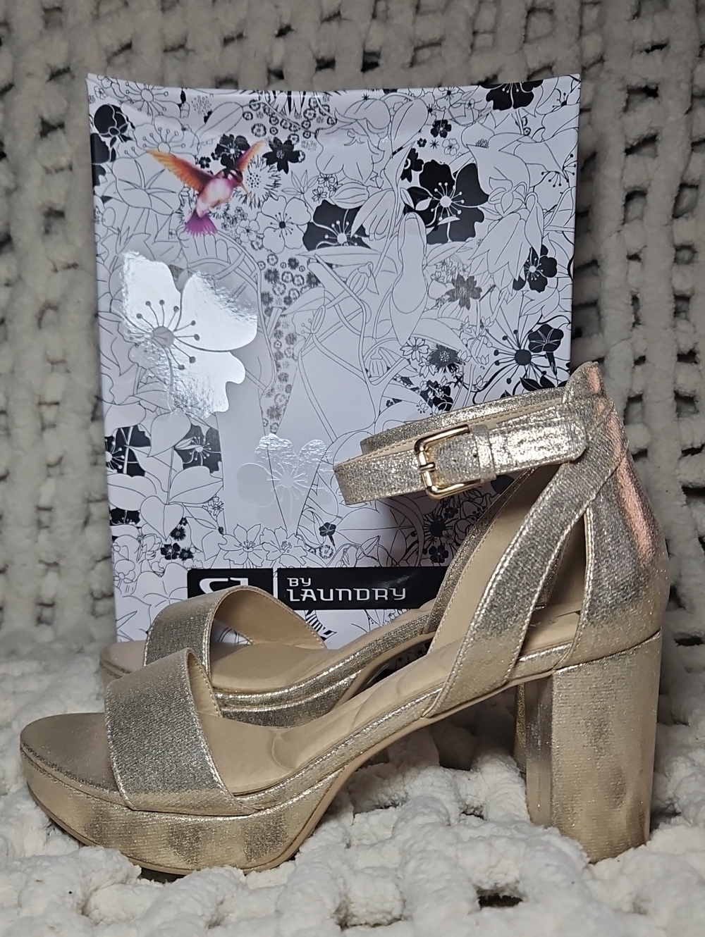 CL By Laundry Metallic Gold Block Heel Platform Sandal New Open Toe